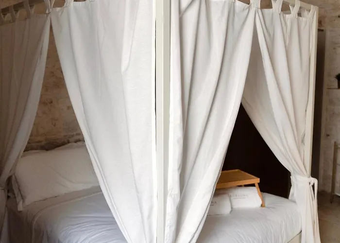 ベッド・アンド・ブレックファスト Aurluna Luxury 3*