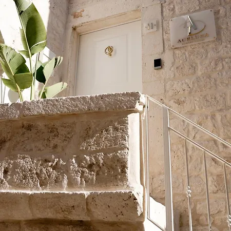 Aurluna Luxury Bed and Breakfast 4*