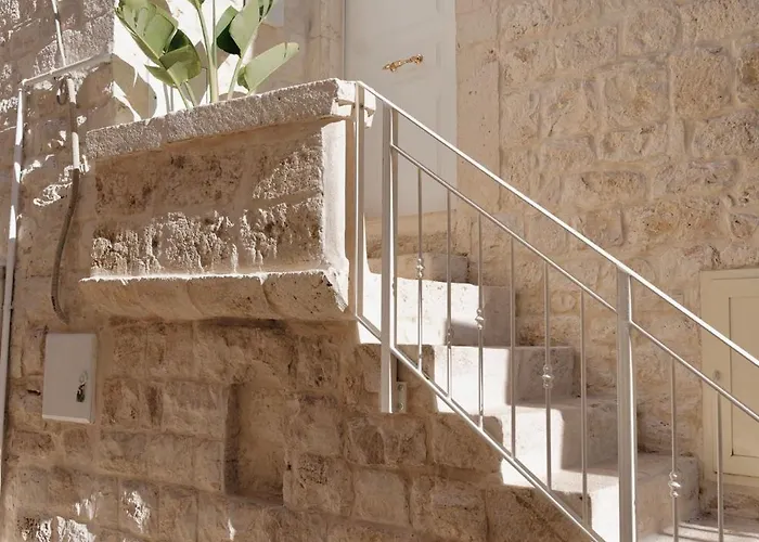 Oda ve Kahvaltı Aurluna Luxury 4*