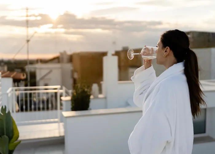 Aurluna Luxury Oda ve Kahvaltı Bari